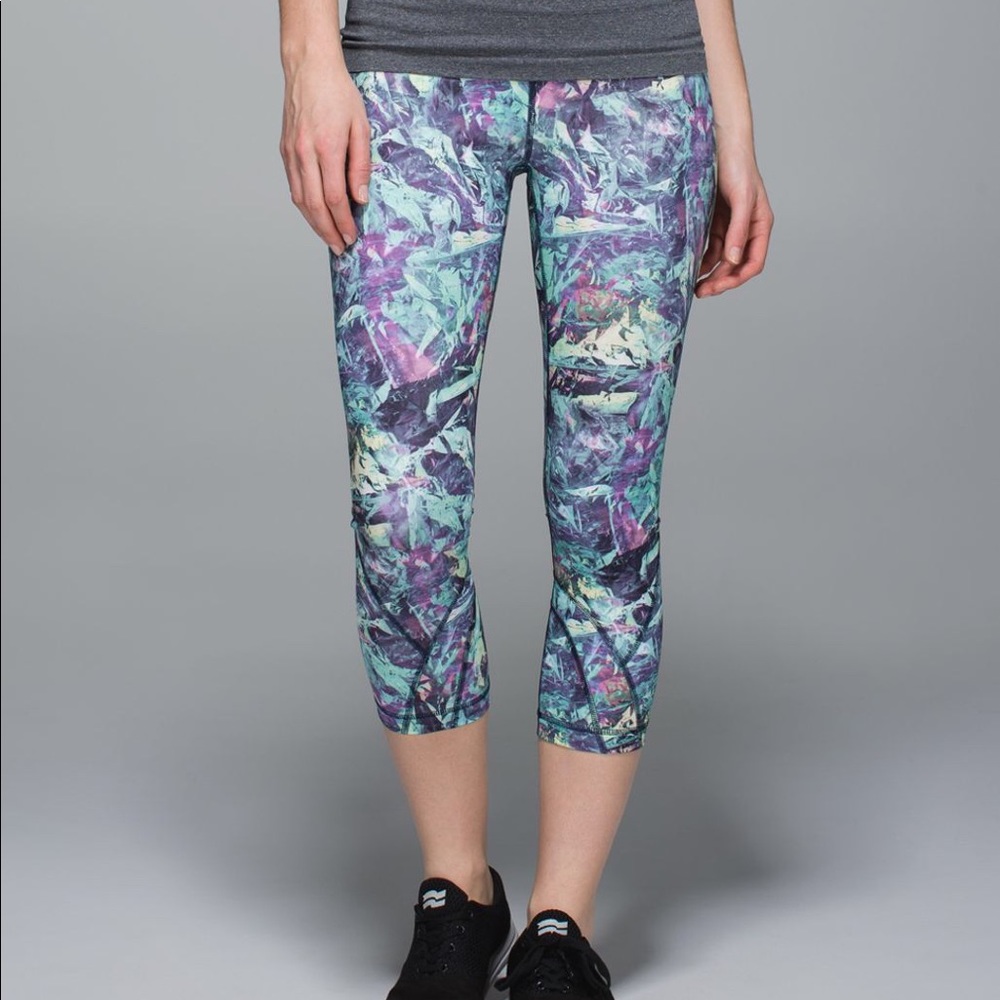 Lululemon Run: Inspire Crop II in Iridescent Multi